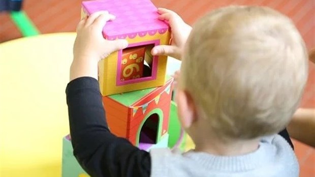 Garde à l'enfance : le gouvernement accélère la création de 80 places au CPE Tournesol