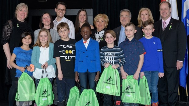 Un gala récompense la persévérance scolaire de 62 jeunes