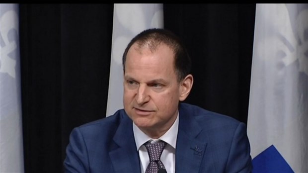 COVID-19 : le ministre Girard repousse la déclaration de revenus