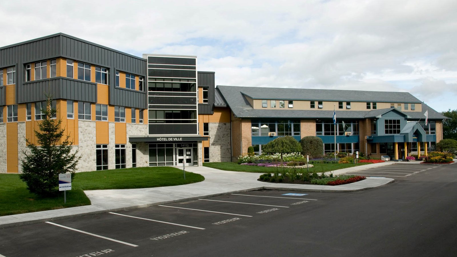 La Ville de Mirabel maintiendra uniquement ses services essentiels  L