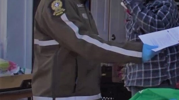 La Sûreté du Québec se mobilise pour aider les banques alimentaires