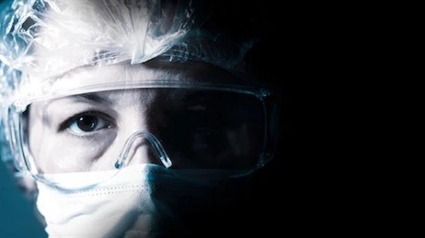 COVID-19 : le FIQ dénonce un « conflit éthique » des professionnels de soin dû au manque de protection