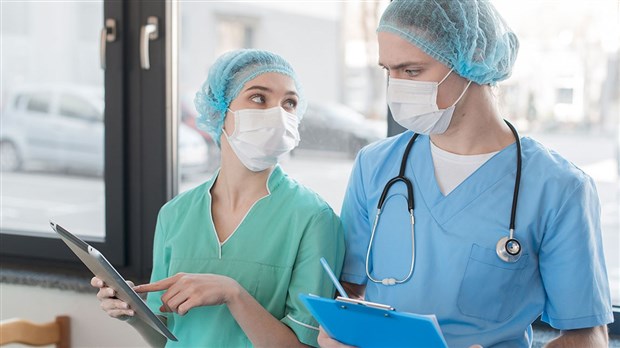 Témoignage d'une infirmière: « Nous nous sentons comme des pantins »