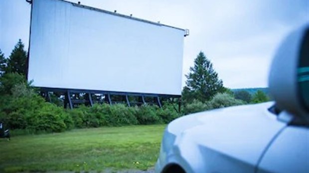 Le Ciné-parc éphémère de Sainte-Thérèse, propose deux soirées en août