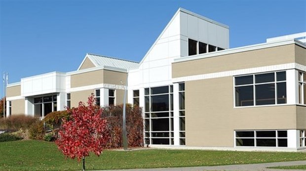 La bibliothèque de Sainte-Thérèse rouvre graduellement ses portes en toute sécurité