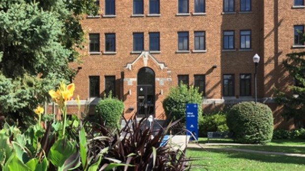 Les citoyens à nouveau admis aux séances publiques du conseil municipal à Sainte-Thérèse