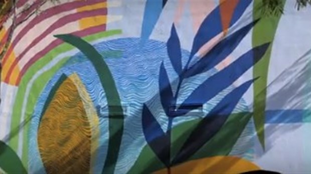 Une nouvelle murale a pris ses quartiers à la Place des festivités
