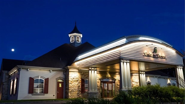 Vote de grève des employés cols bleus et cols blancs