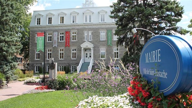 Saint-Eustache: Suspension des frais d'intérêts sur les versements des comptes de taxes municipales