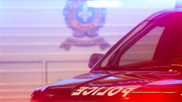 Deux personnes arrêtées pour possession de stupéfiants