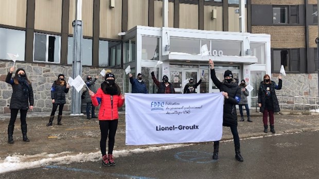 Collège Lionel-Groulx: en faveur d'une grève à 71%