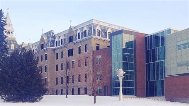 Le Syndicat du personnel professionnel du Collège Lionel-Groulx en grève le 30 mars