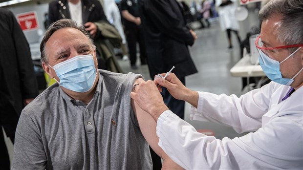 « On voit de le début d'une troisième vague », dit François Legault