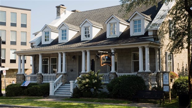 Des travaux de maçonnerie patrimoniale pour la Maison Lachaîne