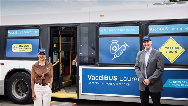 214 doses administrés à la plage Major grâce au VacciBUS