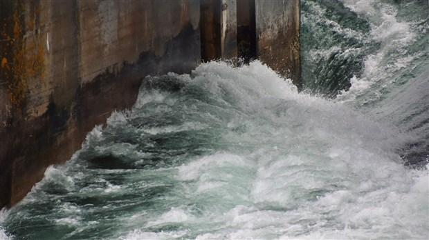 Demeurez prudent sur l’eau près des installations d’Hydro-Québec