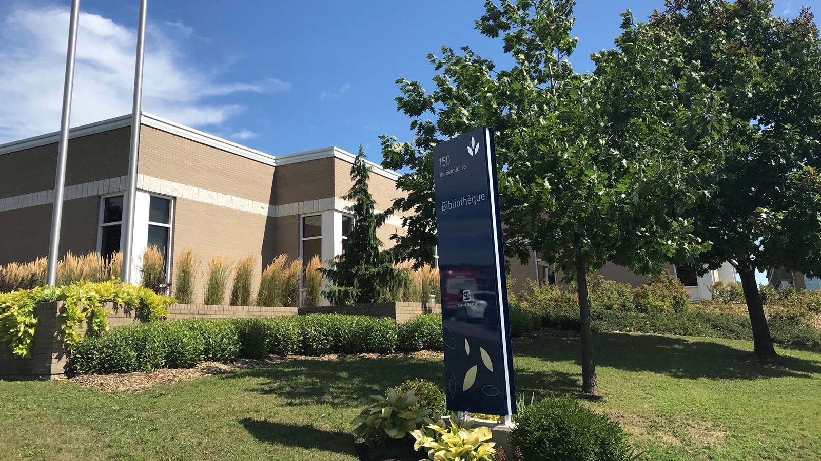 Retour à l’horaire habituel à la bibliothèque de SainteThérèse