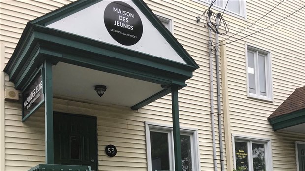 Sainte-Thérèse signe un protocole d’entente avec la Maison des Jeunes des Basses-Laurentides