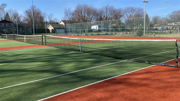 Une nouvelle session de cours de tennis débute à Sainte-Thérèse