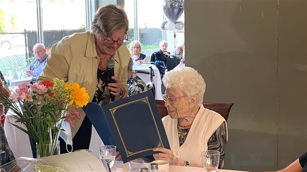 La Ville de Sainte-Thérèse honore trois citoyens plus que centenaire