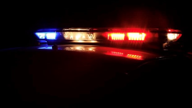 Un bon samaritain trouve et remet une somme d’argent trouvée dans la rue