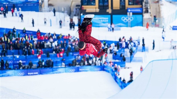 La planchiste Elizabeth Hosking termine 6e aux Jeux olympiques