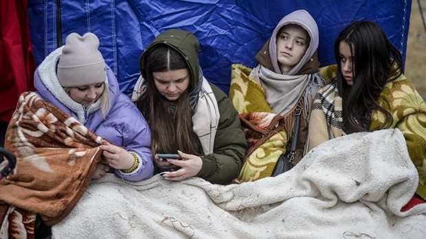 Dix-huit entreprises du Québec parraineront 1000 familles de l'Ukraine