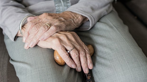 La Coalition pour la dignité des aînés dénonce les traitements réservés aux aînés dans les CHSLD
