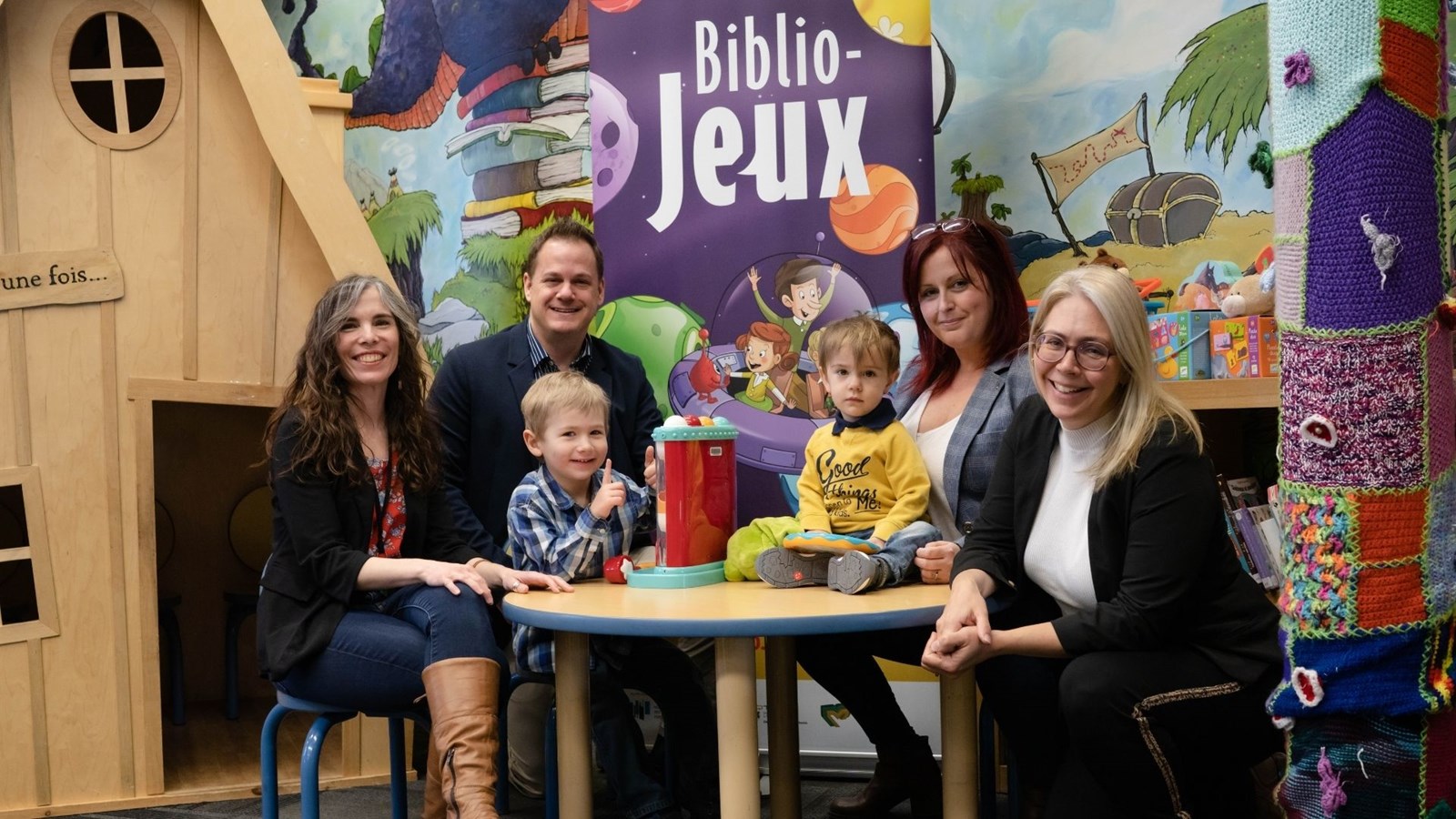 Biblio-jeux : un nouveau service gratuit à la bibliothèque pour stimuler le langage des tout-petits