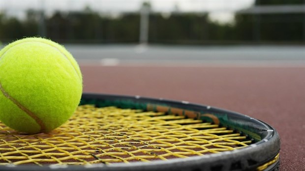 La saison de tennis se poursuit cet été à Sainte-Thérèse
