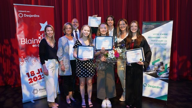 Couronnement des gagnants du concours Blainville en chansons 2022