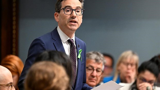Grèves à venir dans le secteur public: le PQ anticipe une «crise sociale majeure»