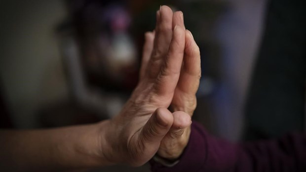 Une plateforme pour comprendre le vieillissement et agir avec bienveillance