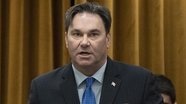 L'industrie des pesticides a trop d'emprise sur Santé Canada, dit le NPD