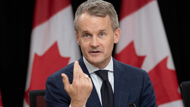Alerte: le ministre du Travail, Seamus O'Regan, quitte le cabinet