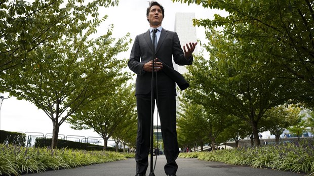 Justin Trudeau retourne à Ottawa mercredi pour voter contre la motion de censure