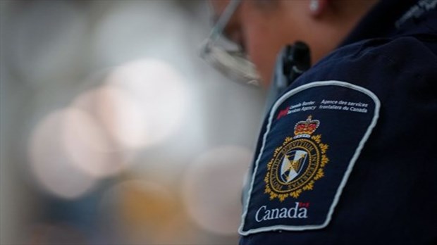 Alerte: le budget fédéral financera l'ajout de 1000 agents frontaliers