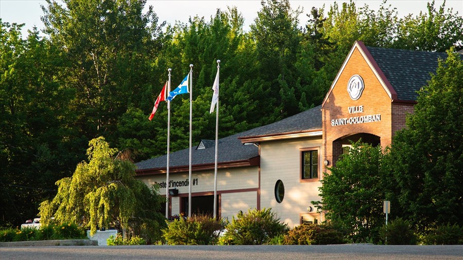 Le syndicat des pompiers de St-Colomban insulté par la municipalité