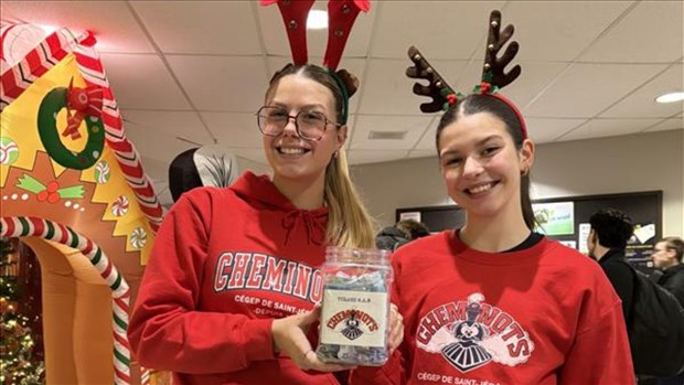 La guignolée du Cégep de Saint-Jérôme permet de remettre 40 paniers