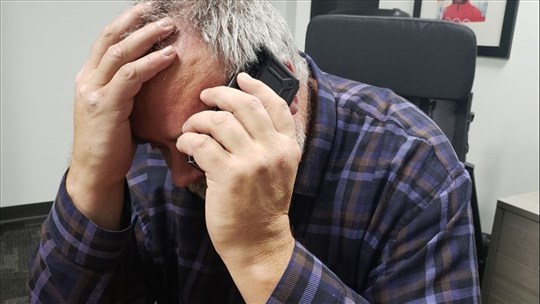 Outiller les aînés pour affronter l’exploitation financière et la fraude