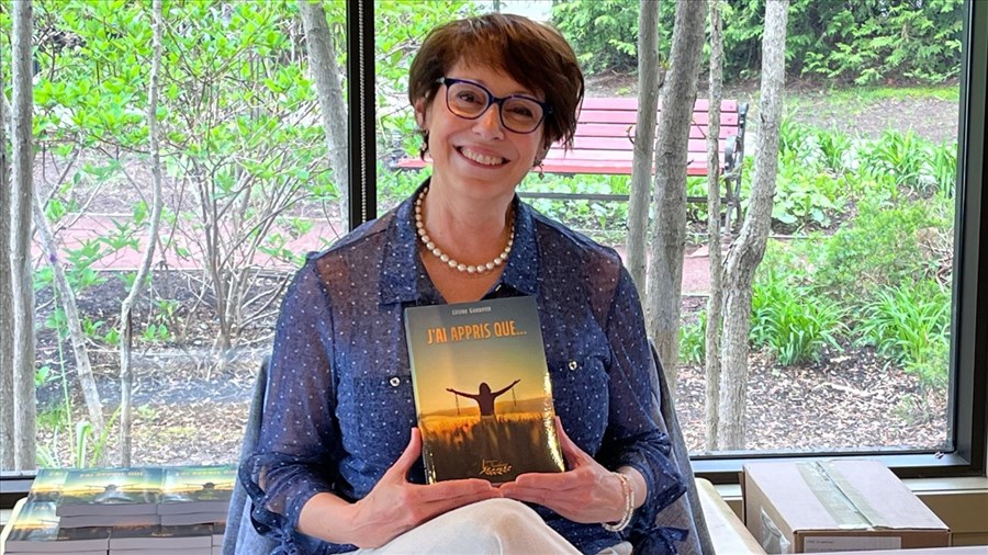 Céline Gaouette lance son premier livre à la bibliothèque de Rosemère