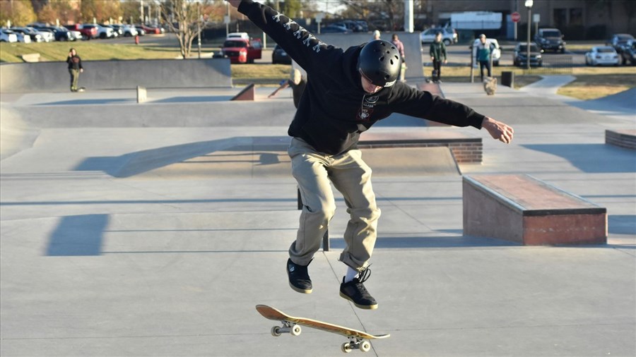 Une « game de skate » au parc Ducharme de Sainte-Thérèse