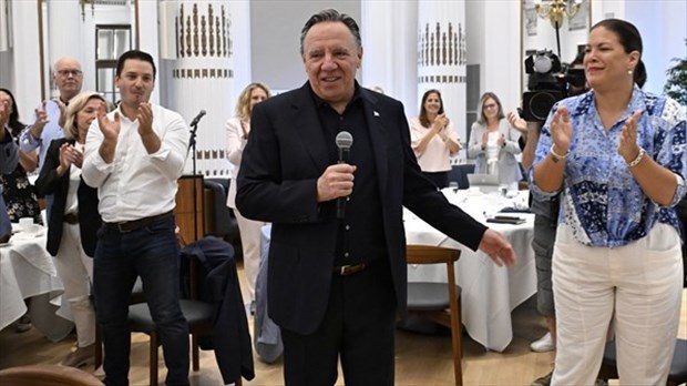 Peu de Québécois pensent que le remaniement promis par Legault changera les choses
