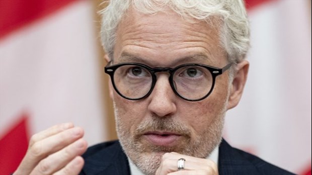 Le commissaire à la protection de la vie privée enquête sur les hypertrucages de X