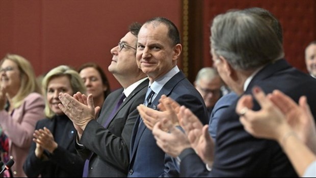 Un budget accueilli avec peu d'enthousiasme par plusieurs groupes