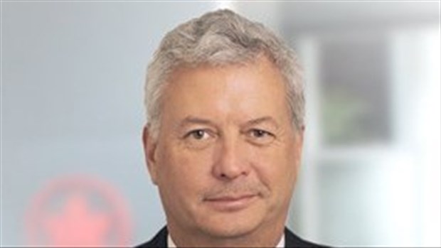 Alerte: Michael Rousseau présente ses excuses pour son manque de maîtrise du français