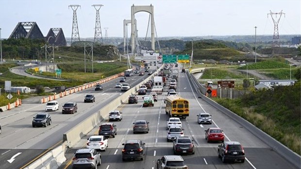 Les ingénieurs du gouvernement se dotent d'un mandat de grève