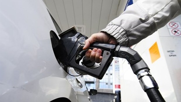 L’inflation s’est accélérée à 2,4 % en mars au pays, notamment en raison de l’essence